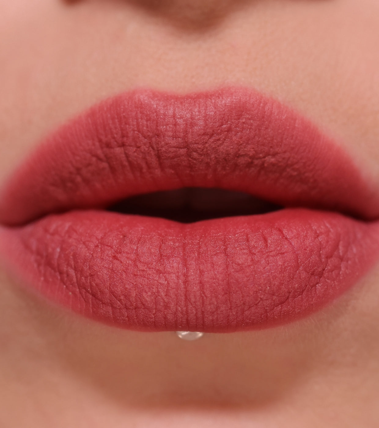 Revolution - Rossetto liquido opaco Air Blur - Peachy