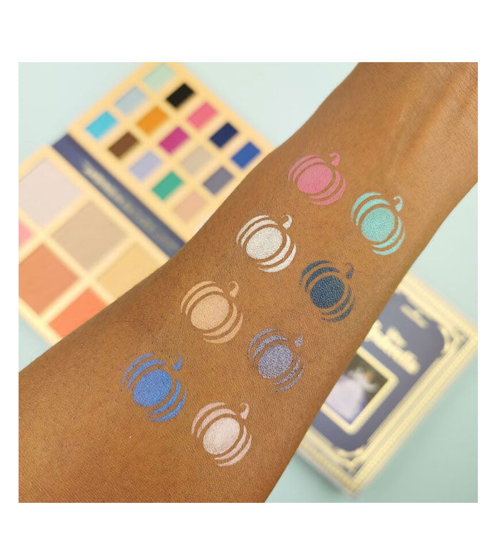 I Heart Revolution - *I Heart Revolution x Disney* - Palette occhi e viso Storybook - Cinderella