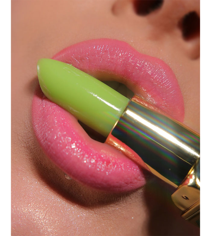 I Heart Revolution - *I Heart Revolution x Shrek* - Balsamo per le labbra - Fiona Transformation