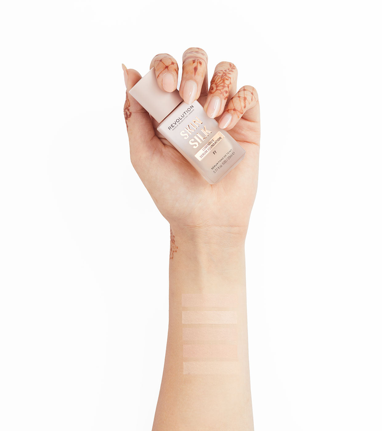 Revolution - Base per il trucco Skin Silk Serum Foundation - F8
