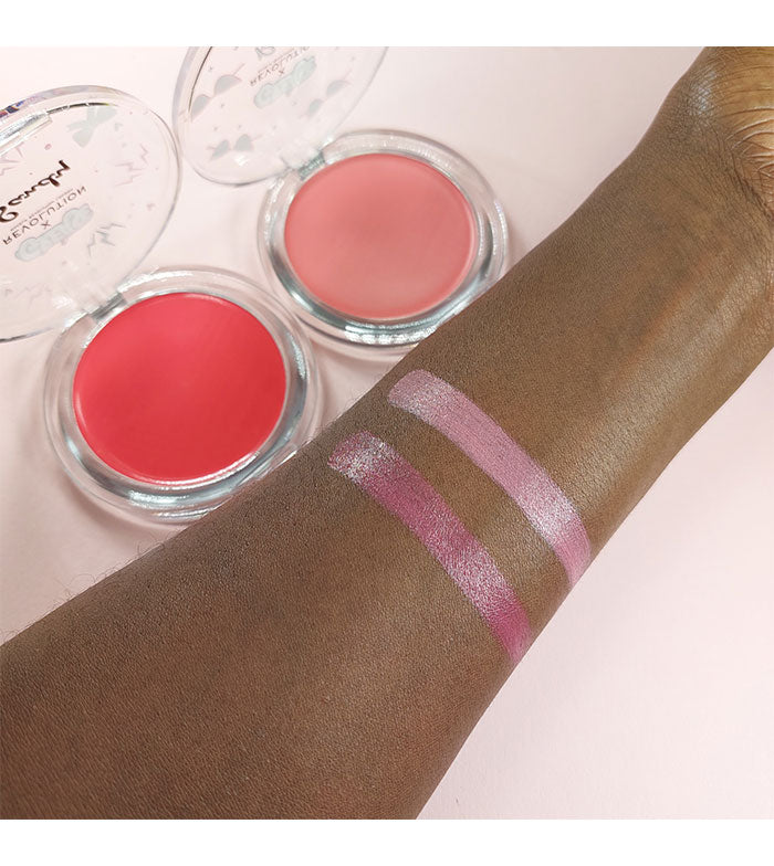 Revolution - *Grease* - Blush in crema Pink Lady - Sandy