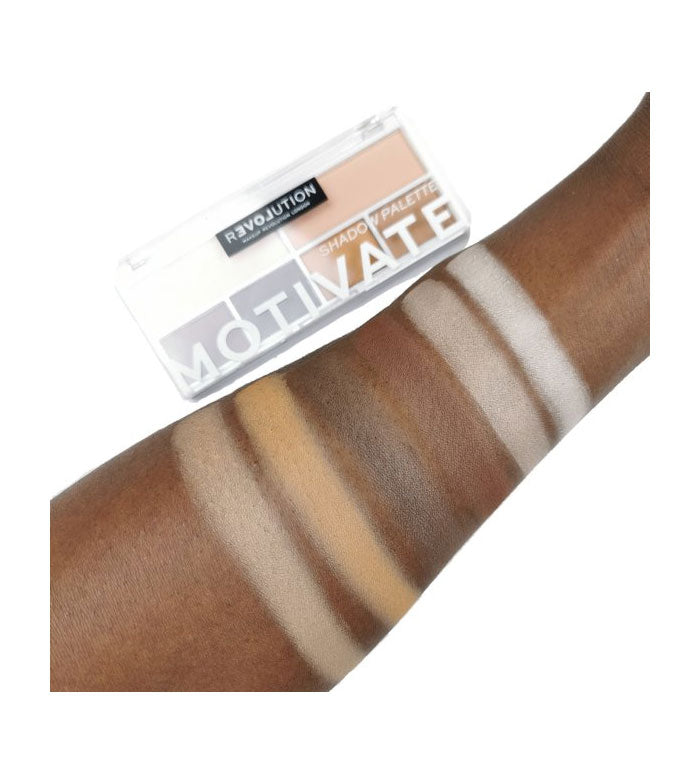 Revolution Relove - Palette di ombretti Colour Play - Motivate