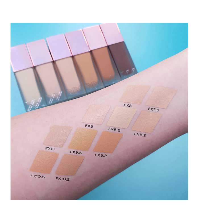 XX Revolution - Fondotinta Glow Skin Fauxxdation - FX6
