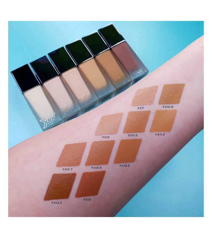 XX Revolution - Fondotinta Liquid Skin Fauxxdation - FX0.2