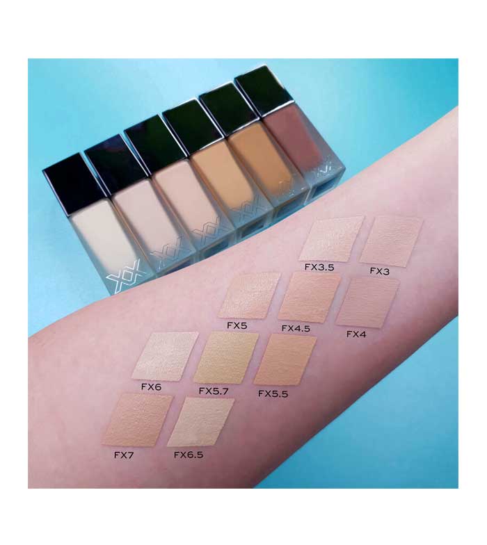 XX Revolution - Fondotinta Liquid Skin Fauxxdation - FX0.2