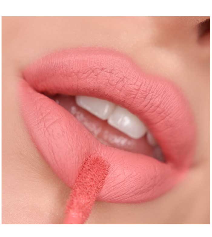 XX Revolution - Rossetto liquido Major Matte - Stellar