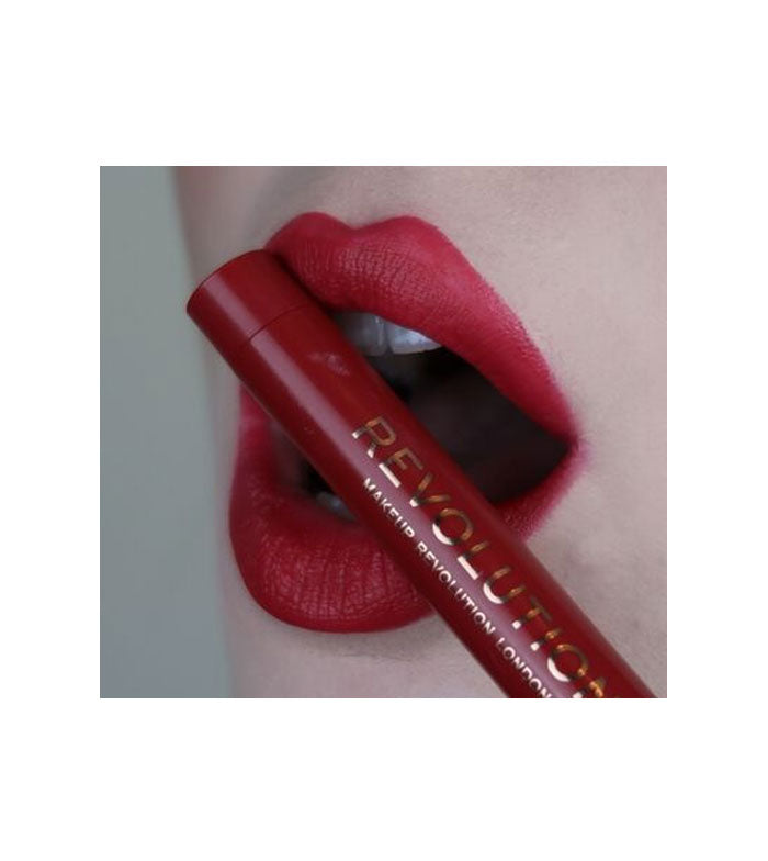 Revolution - Rossetto Velvet Kiss Lip Crayon - Ruby
