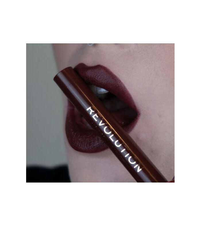 Revolution - Rossetto Velvet Kiss Lip Crayon - Vampire