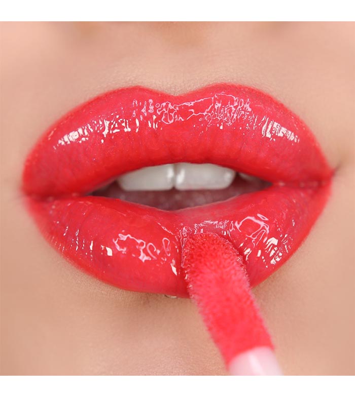 Revolution - Lucidalabbra Lip Shake - Strawberry Red